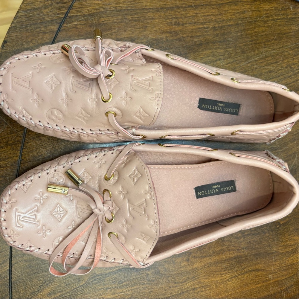 Louis Vuitton Blush Moccasins for Women
